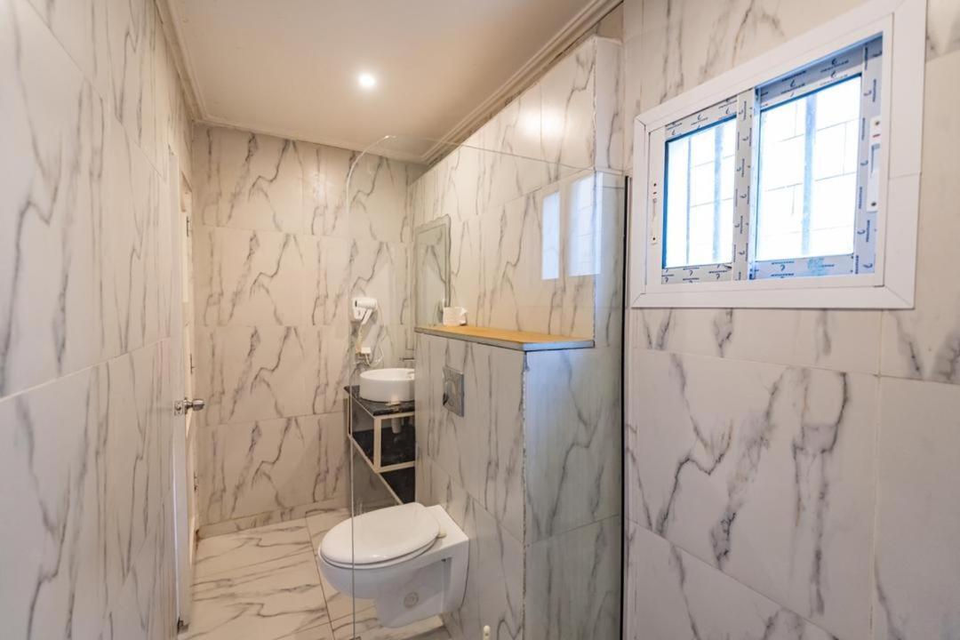 Villa Magnum دوالا المظهر الخارجي الصورة