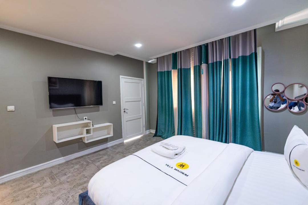 Villa Magnum دوالا المظهر الخارجي الصورة