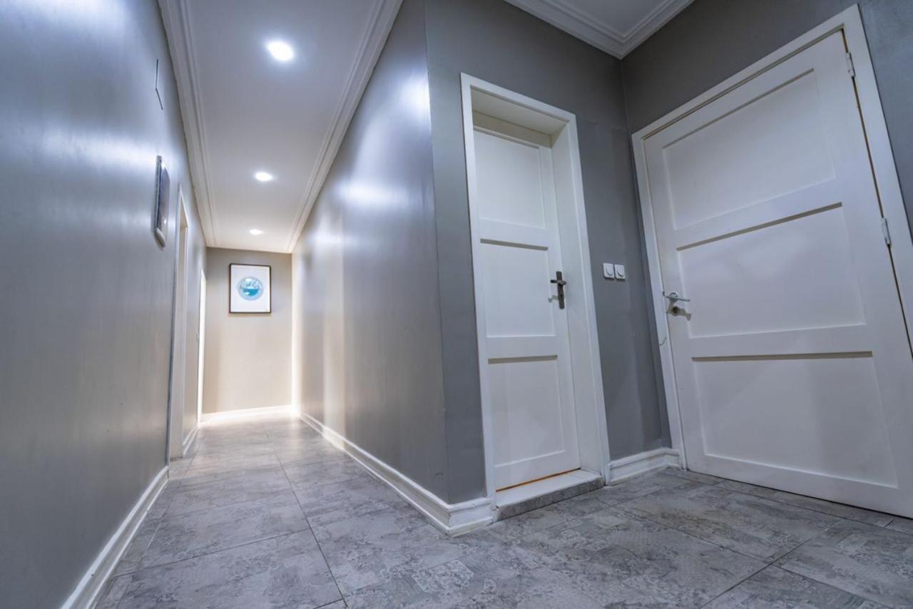 Villa Magnum دوالا المظهر الخارجي الصورة